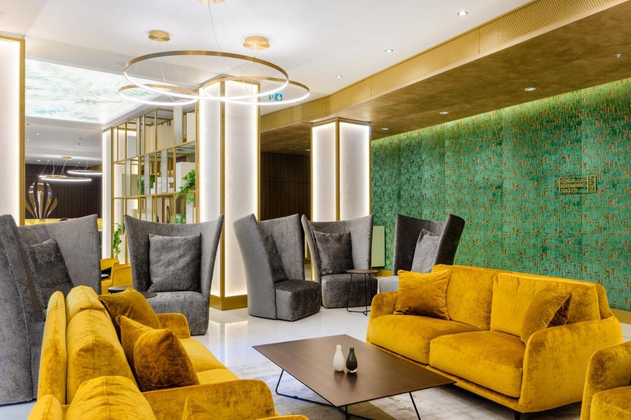 Hotel Emerald 4*